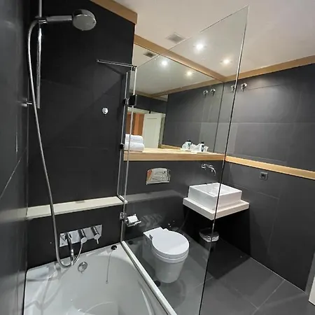 Apartment Apartamento Con Piscina Y Parking